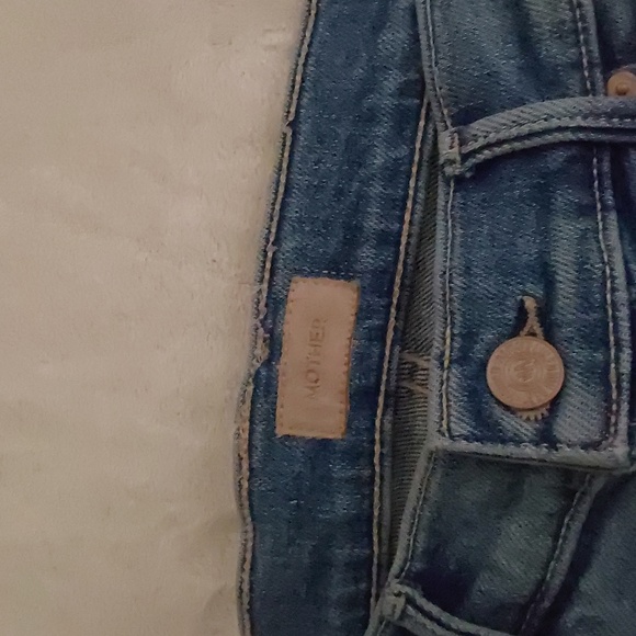 Mother jeans the Mid Rise Dazzler Ankle Fray  Color Riding The Cliffside Size 27 - Picture 6 of 9